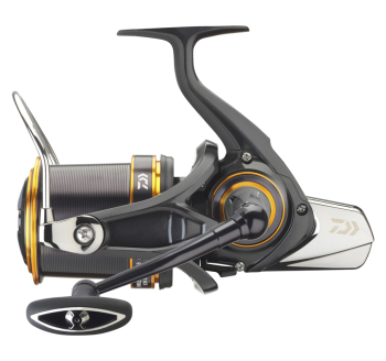 Naviják Daiwa 23 Emblem Surf 45 SCW QD